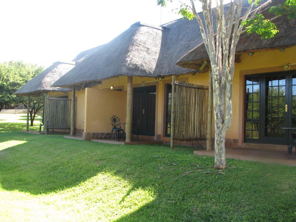 Lapeng Guest Lodge Burgersfort Extérieur photo